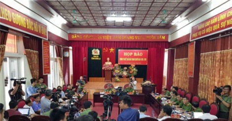 Họp báo vụ tiêu diệt 2 trùm ma túy: Mẹ của trùm ma túy có mặt hôm nổ súng