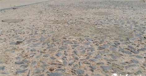 Kon Tum: Đường 250 tỷ chưa kịp bàn giao đã xuống cấp