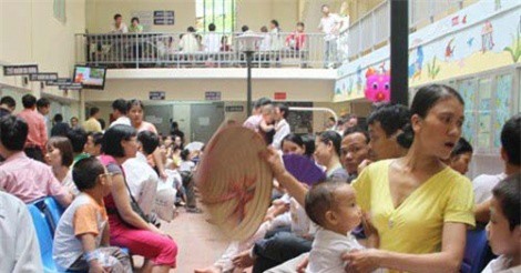 Bộ Y tế yêu cầu cung cấp nước uống miễn phí, lắp đặt điều hòa chống nóng cho bệnh nhân