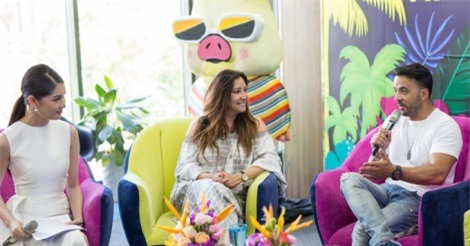 Ca sĩ 'Despacito' mặc giản dị, cười tươi dự họp báo ở Đà Nẵng