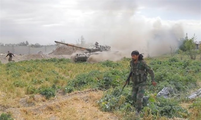 Quân đội Syria giáng đòn tấn công quy mô lớn trên khắp Dara'a