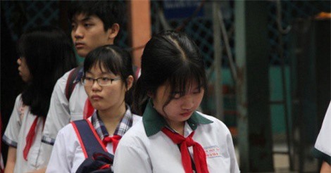 Rớt lớp 10 công lập, hơn 20.000 học sinh TPHCM sẽ học ở đâu?