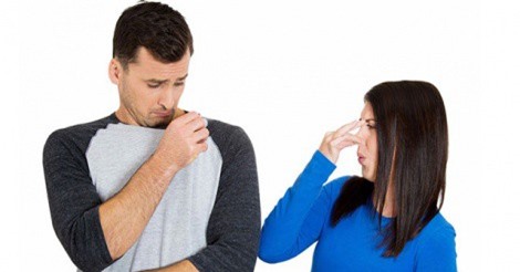 4 mùi cơ thể tiết lộ vấn đề sức khỏe của bạn