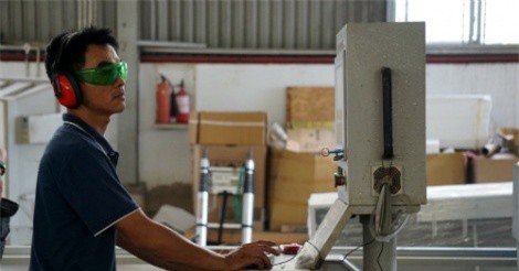 4.0 sau cánh cửa nhà máy