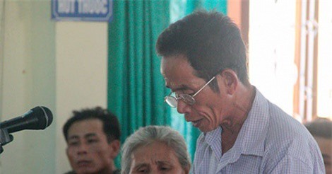 Công ty cao su lập 'hợp đồng ảo' để khởi kiện ông lão trồng rừng