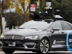 Intel và Baidu cùng hợp tác chế tạo xe tự lái, hứa hẹn sẽ hiện đại và an toàn hơn xe của Tesla lẫn Uber