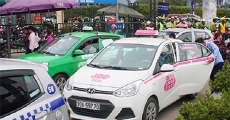 Nắng nóng kỷ lục, tài xế taxi thu nhập “khủng”