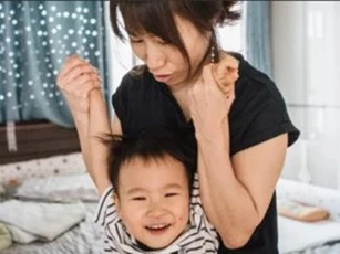 Vào bệnh viện uống hộp sữa, ngủ một giấc, viện phí gần 440 triệu đồng