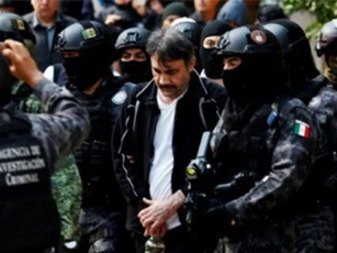 Cánh tay phải của trùm ma túy El Chapo bị dẫn độ sang Mỹ