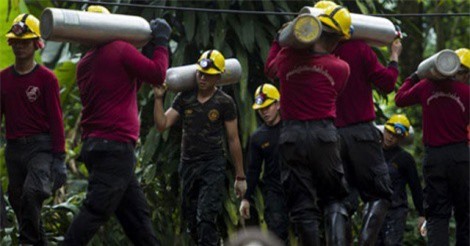 ĐIỂM TIN THẾ GIỚI: Thái Lan sơ tán hiện trường, chuẩn bị đưa đội bóng nhí ra ngoài; Hàn Quốc “qua mặt” Mỹ nhập khẩu các sản phẩm dầu mỏ của Iran