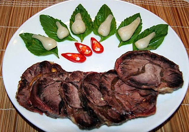 Học cách làm bò om xì dầu ngon hơn nhà hàng năm sao
