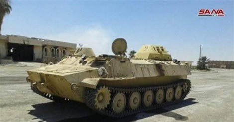 Ảnh: Quân đội Syria tịch thu loạt xe bọc thép của phiến quân ở Nam Dara'a