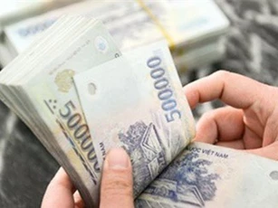 Đề xuất mức tăng lương tối thiểu năm 2019: 8%, 6% và VCCI dìm 0%