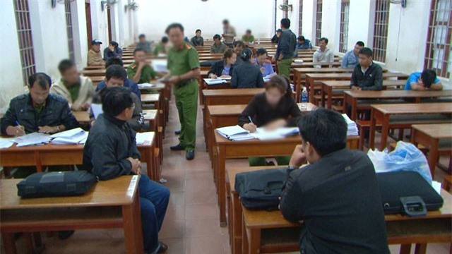 Khởi tố 11 đối tượng trong đường dây cá độ bóng đá hơn 200 tỷ ở Phú Yên