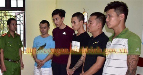 Ninh Bình: Mua tài khoản, cá độ bóng đá hơn 1 tỷ đồng, 5 "con bạc" sa lưới