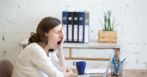 9 dấu hiệu cho thấy bạn đang thiếu vitamin