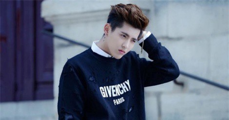 Ngô Diệc Phàm kiện blogger tội vu khống, đòi bồi thường 1,7 tỷ