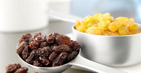 Bất ngờ với giá trị dinh dưỡng của nho khô