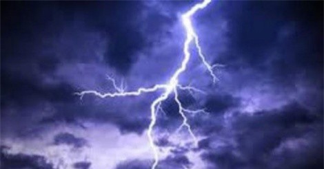 Hải Phòng: 2 người bị sét đánh tử vong khi đang làm ruộng