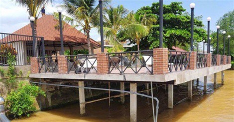 Doanh nghiệp xây resort lấn chiếm "đất vàng" bờ sông Hậu