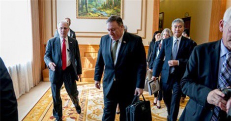 Mỹ - Triều hết trăng mật