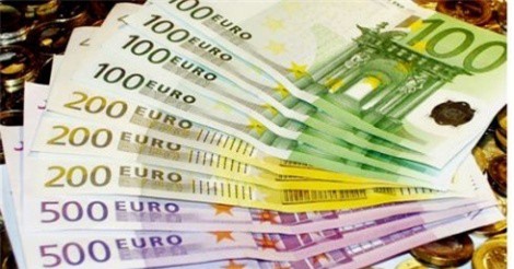 Tỷ giá ngoại tệ hôm nay 15/7: USD chốt tuần tự do lập đỉnh : 23.350 đồng/USD