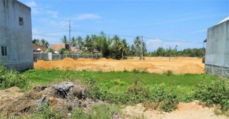 Bình Định: Xem xét khởi tố cán bộ lập “khống” hồ sơ để nhận tiền bồi thường đất đai?