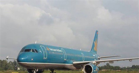 Đường băng sân bay Vinh tạm dừng vì máy bay gặp trục trặc kỹ thuật