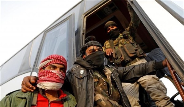 Không chịu cúi đầu trước quân đội Syria, 400 tay súng khủng bố rời Dara'a