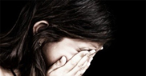 Vụ bé gái 8 tuổi tố bị 2 thiếu niên hiếp dâm: Xem xét kiểm điểm Phó trưởng Công an xã