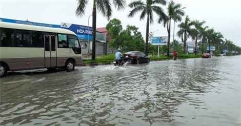 Dự báo thời tiết 18/7: Bão Sơn Tinh tấn công, nhiều nơi nguy cơ lụt