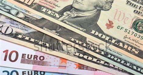 Tỷ giá ngoại tệ ngày 18/7: Thị trường chao đảo, USD tăng vọt