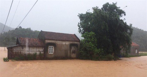 Dự báo thời tiết 20/7: Lũ cuồn cuộn đổ về khắp các tỉnh