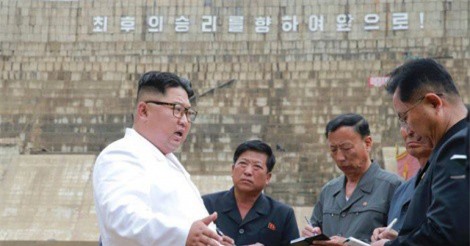 'Giải mã' cơn giận hiếm thấy của ông Kim Jong-un trong các chuyến thị sát