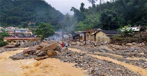 Lũ khẩn cấp trên sông Thao; cảnh báo lũ quét, sạt lở đất, ngập úng ở Bắc Bộ