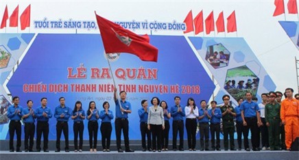 Suntory PepsiCo Việt Nam lắp đặt hệ thống cách nhiệt mái tôn cho người nghèo