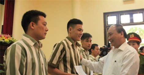 Thủ tướng yêu cầu chuẩn bị cho đợt tha tù trong tháng 8