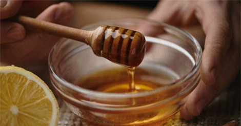 6 nguyên liệu tự nhiên giúp trị mụn đầu đen dứt điểm