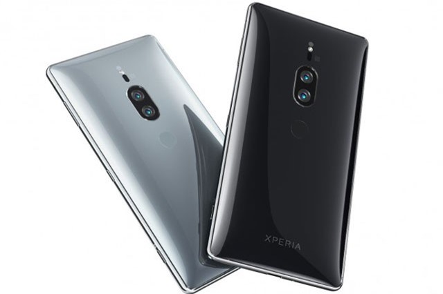 Clip: Mở hộp smartphone đắt nhất trong lịch sử hãng Sony