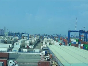 Kiểm tra, lấy mẫu phân tích tất cả lô hàng phế liệu nhập khẩu