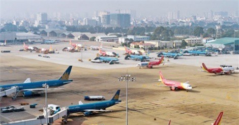 Cục Hàng không đề nghị giữ nguyên giá trần vé máy bay