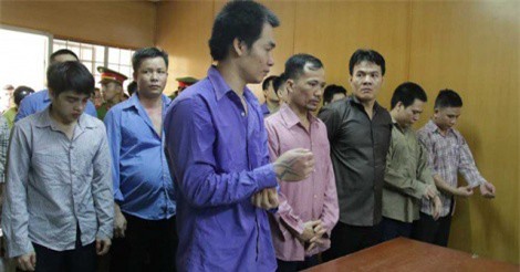 Đề nghị tăng án băng đảng ‘ăn’ trên thân xác người bán dâm đồng tính