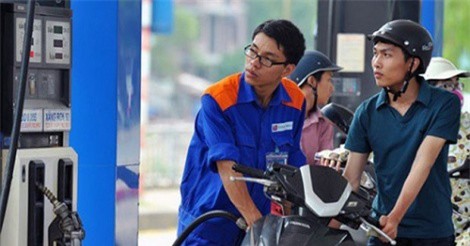 Từ 15h ngày 23/7/2018 giá dầu giảm từ 69 - 213 đồng/lít
