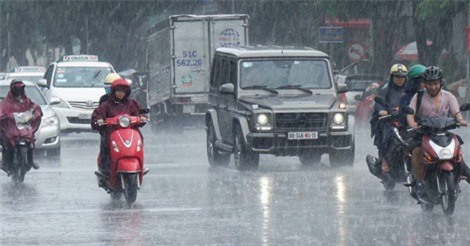 Dự báo thời tiết 24/7: Áp thấp tiến sát biên giới Việt-Trung, miền Bắc mưa to