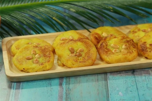 Hướng dẫn cách làm món bánh khoai lang dễ như trở bàn tay