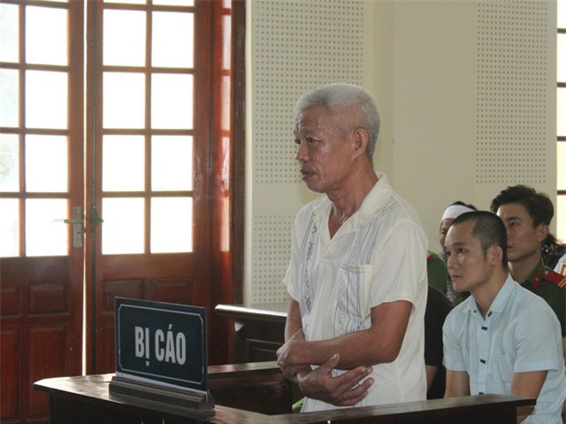 Vì chiếc cống bị vỡ, đâm xóm trưởng tử vong