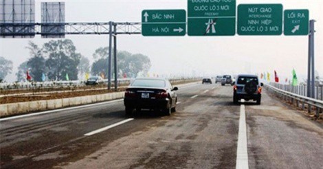 Bộ GTVT xin dừng nâng cấp 2 tuyến quốc lộ thành cao tốc
