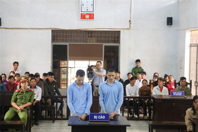 Đắk Lắk: Giết bé gái 12 tuổi, 2 thanh niên lĩnh án