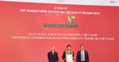 Vietcombank tiếp tục dẫn đầu Top 10 ngân hàng Việt Nam uy tín nhất