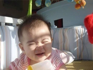 Cách phơi nắng giúp trẻ tổng hợp vitamin D hiệu quả